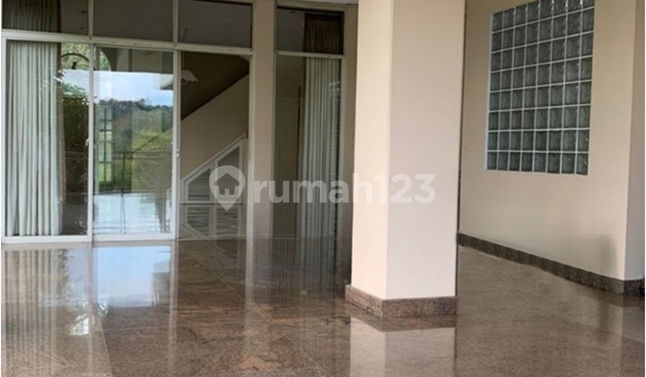 Spacious Cool House with Dago View Bandung with Facilities 2