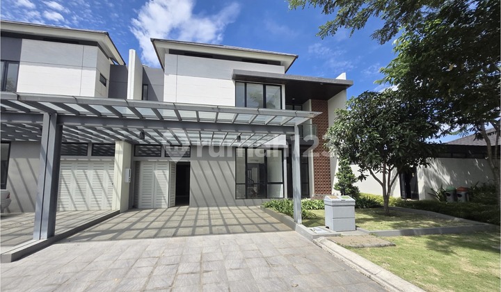 Rumah Bagus Mewah Summarecon Cluster Emily Lokasi Strategis 1