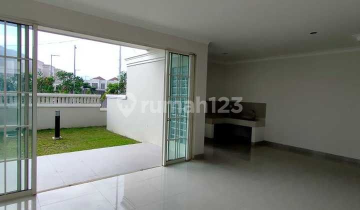 Sell Fast Cheap House Lux Location Podomoro Park Anapuri Bandung 2