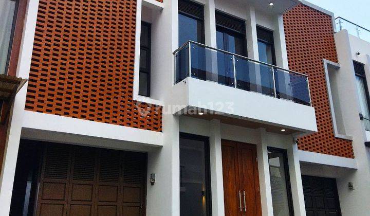 RUMAH MODELJEPANG DIKAWASAN DAGO CIGADUNG KOTAMADYA BANDUNG 1