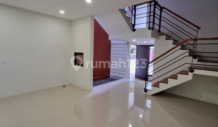 Rumah 2 Lantai Antapani Pusat Kotabandung 2