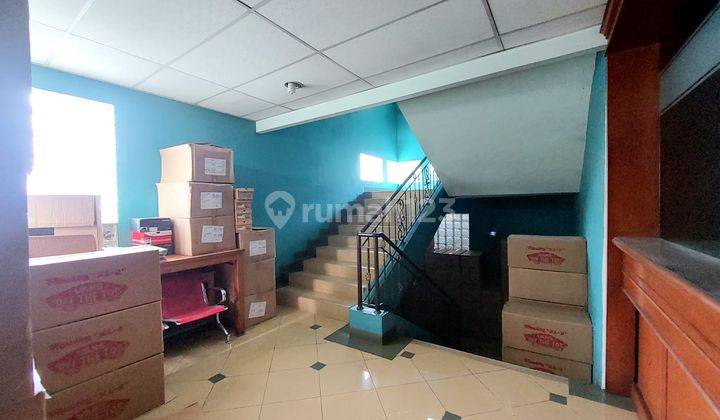 Jarang Ada, Rumah Cantik Taman Semanan Indah Lt 396, Lb 1.000 M2 Free Lift, Shm, Duri Kosambi 2