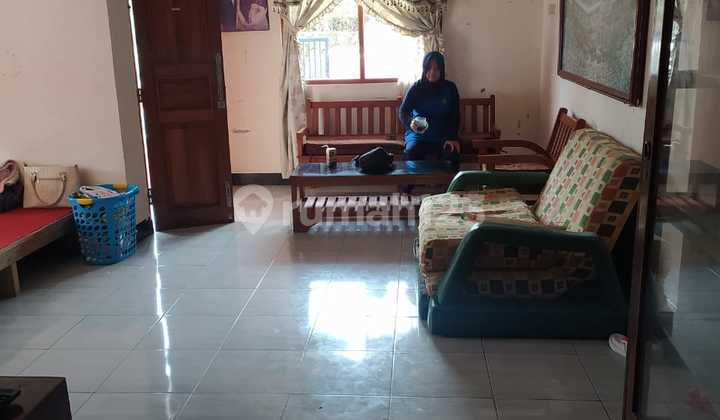 Rumah Bagus Rasa Villa SHM di Ciater, Subang 3