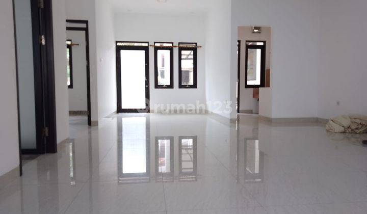 Rumah Nyaman Baru Renov Di Komplek Pondok Hijau Harga Ekonomis 1