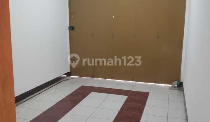 Dijual Daerah Surya Sumantri 2