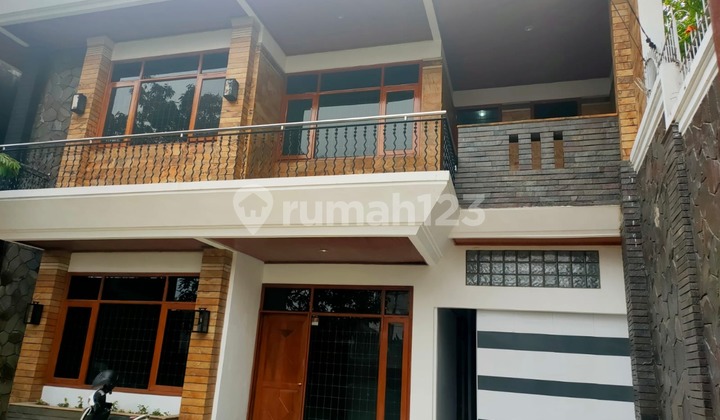 Rumah Tinggal 2 Ltdi Holis Regency