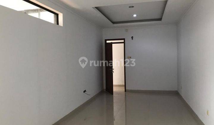 Dijual Rumah Kota Baru Parahyanngan Full Renov 2