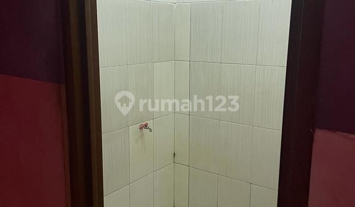 Dijual kost2an aktif jl Ahmad Yani 14