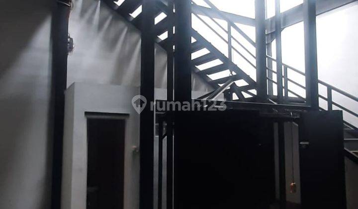 Disewakan Gudang Baru
MAINROAD  GEDEBAGE 3