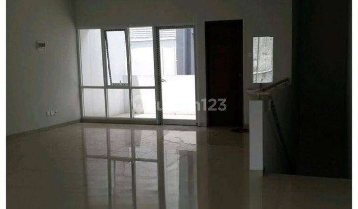 Disewa/Dijual  Ruko Holis Regency
 3