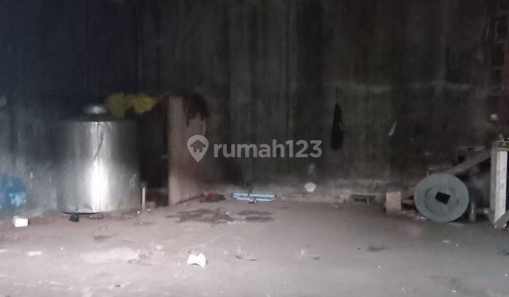 Disewakan gudang tengah kota sayap Gatsu 1