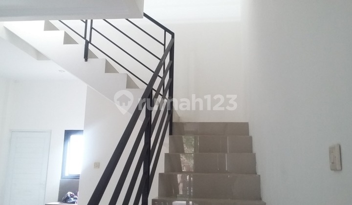 Dijual 2 Ruko Baru di Terusan Buahbatu 4
