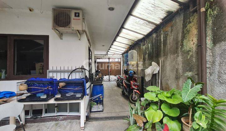 Dijual rumah Sayap Naripan
Cocok untuk rumah tinggal, resto, cafe
 8