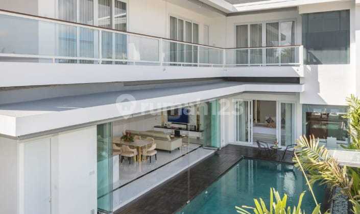 Dijual Villa Brand New Modern  Daerah *Seminyak - Bali 5