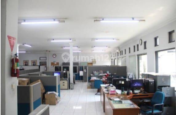 Dijual Kantor / Ruang Usaha di Ciateul Bandung 9