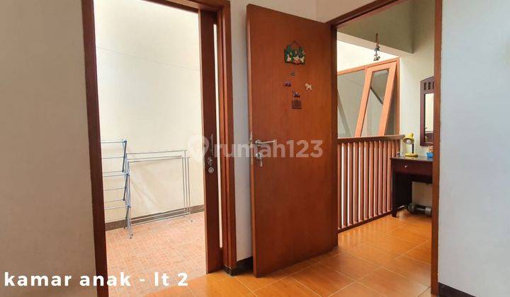 Rumah Kota Baru Parahyangan semi furnish* 2