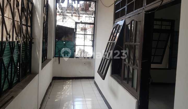 Kurdi Complex City Center House