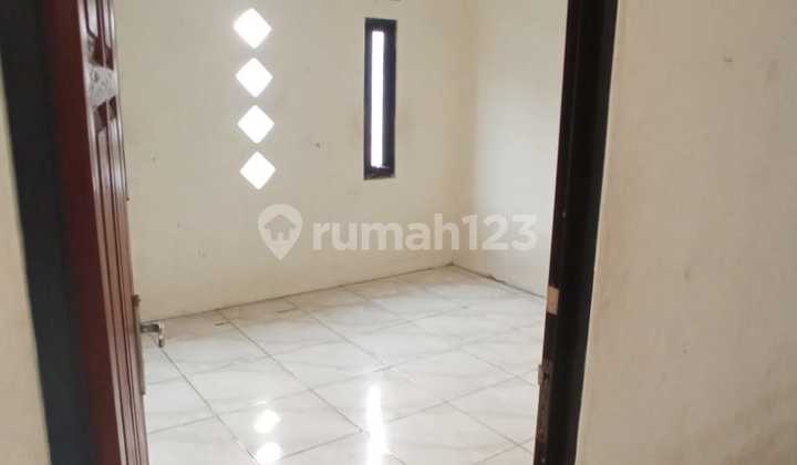 Disewakan Rumah Daerah Sayap Otista 2
