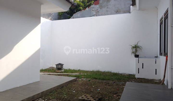 Rumah Nyaman Baru Renov Di Komplek Pondok Hijau Harga Ekonomis 2