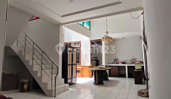 For Sale House in Pasir Salam Area For Sale House in Pasir Salam Area