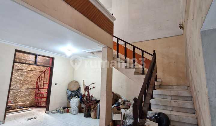 Dijual Rumah di Taman Kopo Indah 1