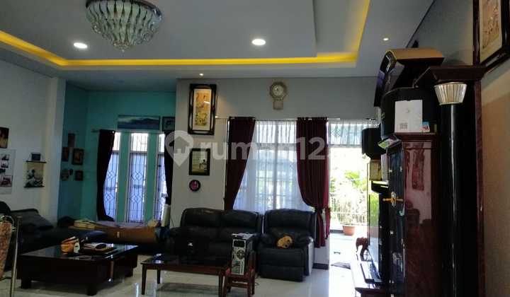 2½ Story House in Kembar Mas 2