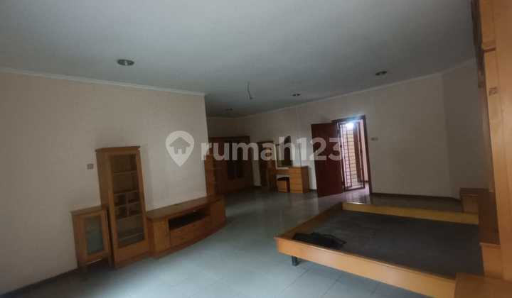 Rumah Lux Sayap Gatot Subroto 2