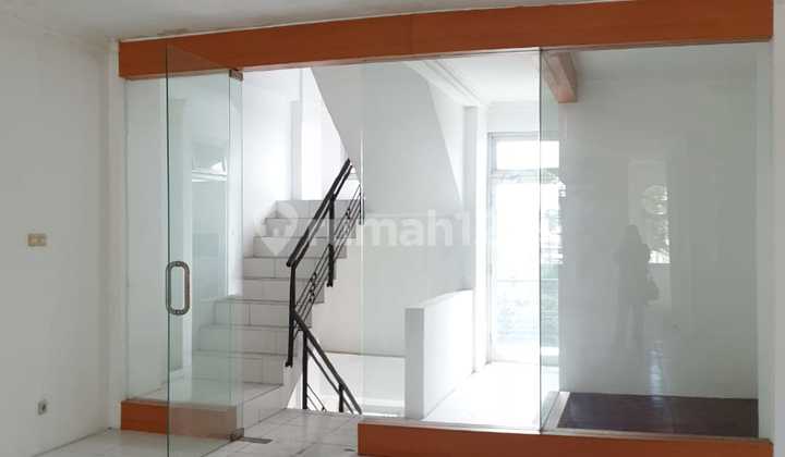 Dijual/Disewakan Ruko di Cihampelas