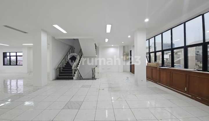 Disewakan Gedung Sayap Asia Afrikalokasi Prime