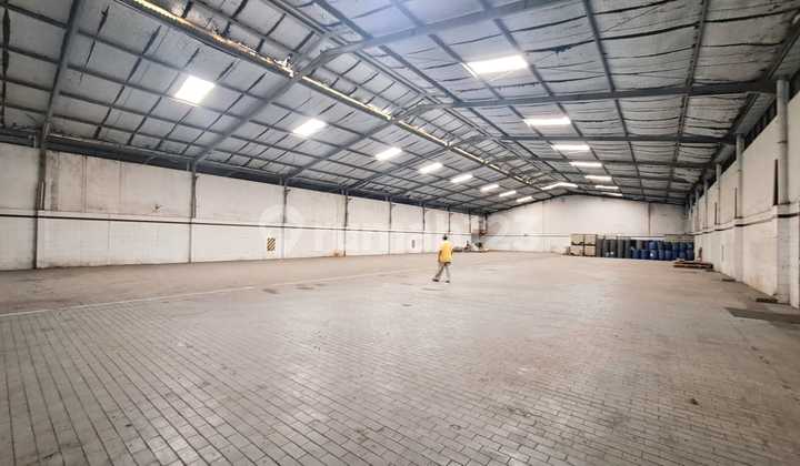 For Sale/For Rent Former Factory in Cimareme Industrial Area For Sale/For Rent Former Factory in Cimareme Industrial Area