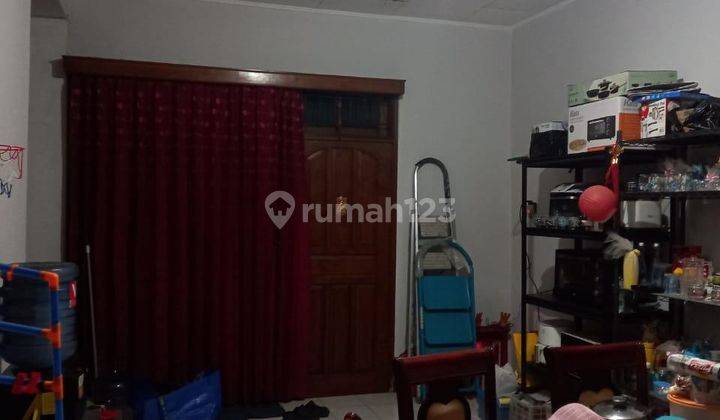 Rumah Nyaman Area Luas di Cibeureum Bandung 1