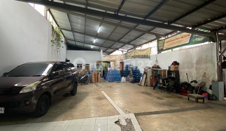 Ruko/Gudang 1 Lantai Cocok untuk Showroom Daerah Pungkur, Terletak di Daerah Pusat Otomotif di Bandung