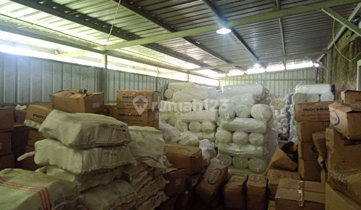 Gudang Besar Terawat di Cipatik, Bandung  3