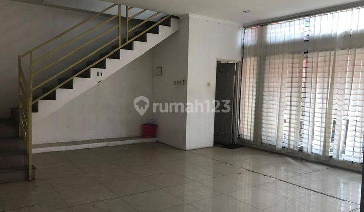 Gudang Terawat di Biz Park, Bandung 6