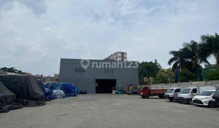 Komplek Gudang Showroom Kantor Strategis Dekat Tol Baros
