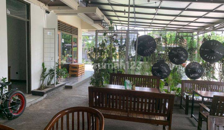 Dijual Rumah Luas Cocok Untuk Usaha di Mainroad Mekar Wangi 1