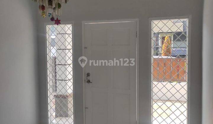 Dijual Rumah Nyaman Minimalis di Singgasana Mekar Wangi 2