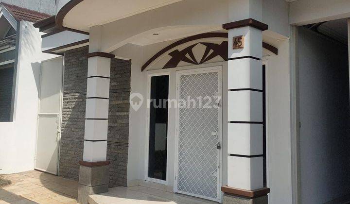 Dijual Rumah Nyaman Minimalis di Singgasana Mekar Wangi 1