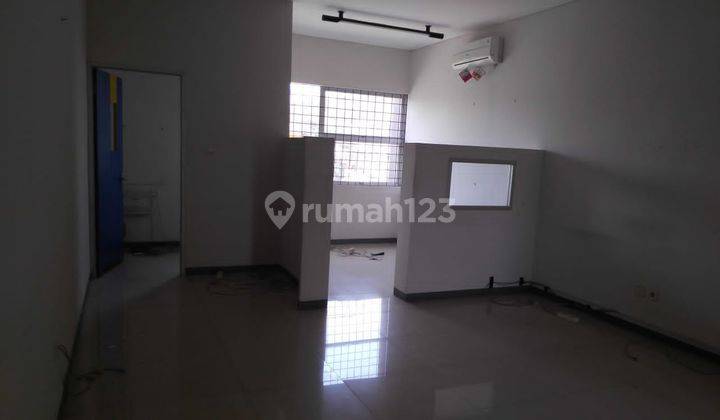 Disewakan Ruko Rendeng Siap Pakai di Taman Akasia Padalarang 1