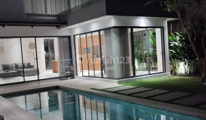 Dijual Villa Mewah Pool View Laut Dan Patung Gwk di Jimbaran 1