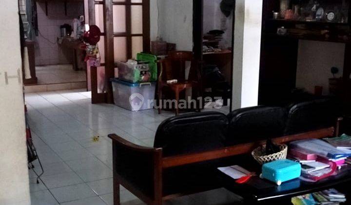 Dijual Rumah Tua Terawat Siap Huni Tengah Kota di Leuwianyar 1