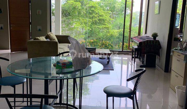 Dijual Rumah Nyaman Furnish View Danau di Pitaloka Kota Baru 1