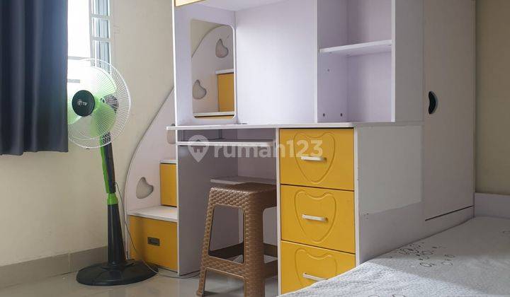 Dijual Apartment 2 Kamar Full Furnish Modern di Sudirman Suites 2