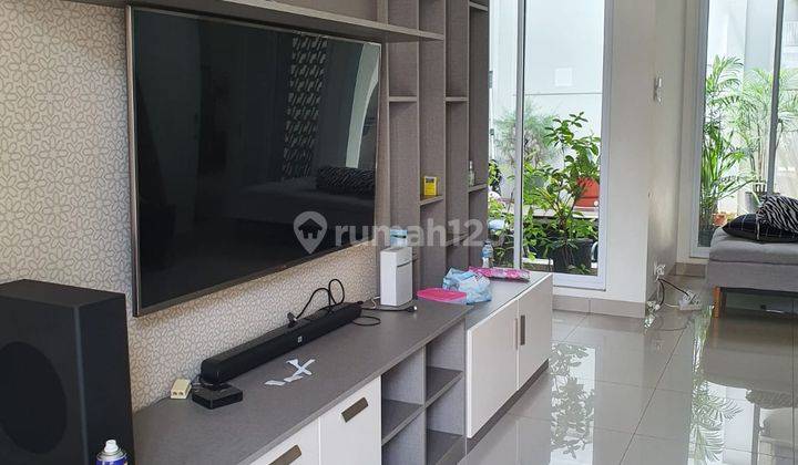 Dijual Rumah 2 Lantai Cantik Furnish di Amanda Summarecon 1