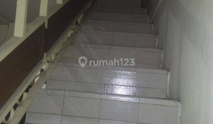 Dijual Turun Harga Rumah 2 Lantai Minimalis di Kopo Permai 1 2