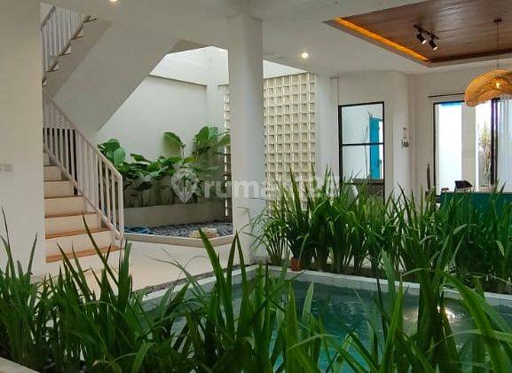 Rumah Villa Cantik Mewah Siap Huni di Goa Gong Bali 1