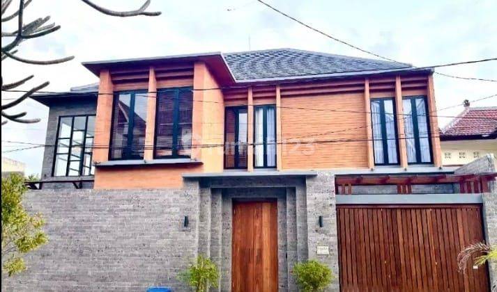 Rumah Villa Cantik Mewah Siap Huni di Umalas Bali 1