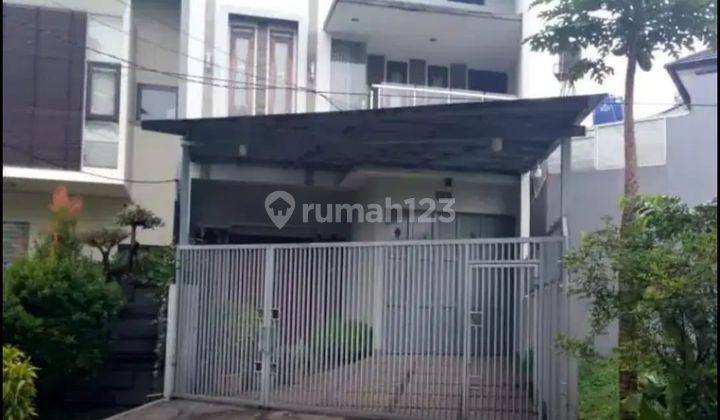 Rumah Keren Mewah di Taman Mekar Utama Mekar Wangi Bandung 1