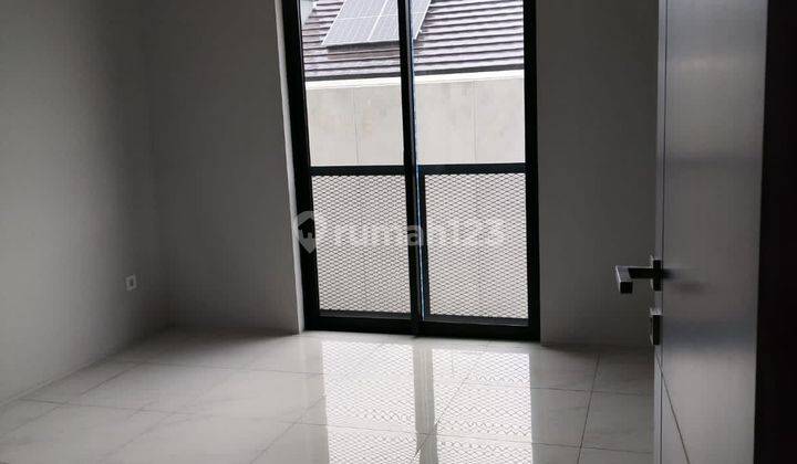 Rumah Cantik Siap Huni di Tatar Tarubhawana Kbp 2