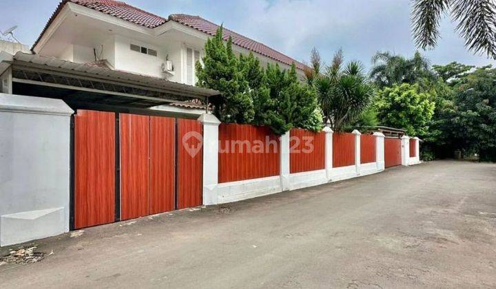 Rumah Cantik Klasik Mewah di Permata Hijau Jakarta Selatan  1